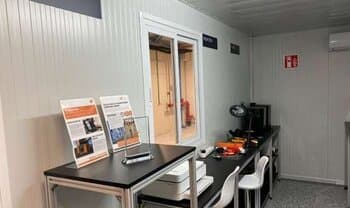 Lote de mobiliario y herramientas en Campo Real (Madrid)