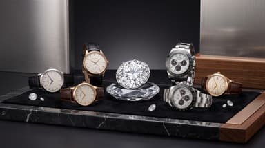 Subasta de relojes y diamante